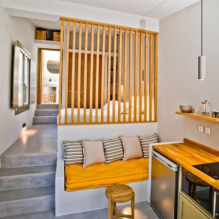 Petra Boutique Villas Arginonda Rum bild