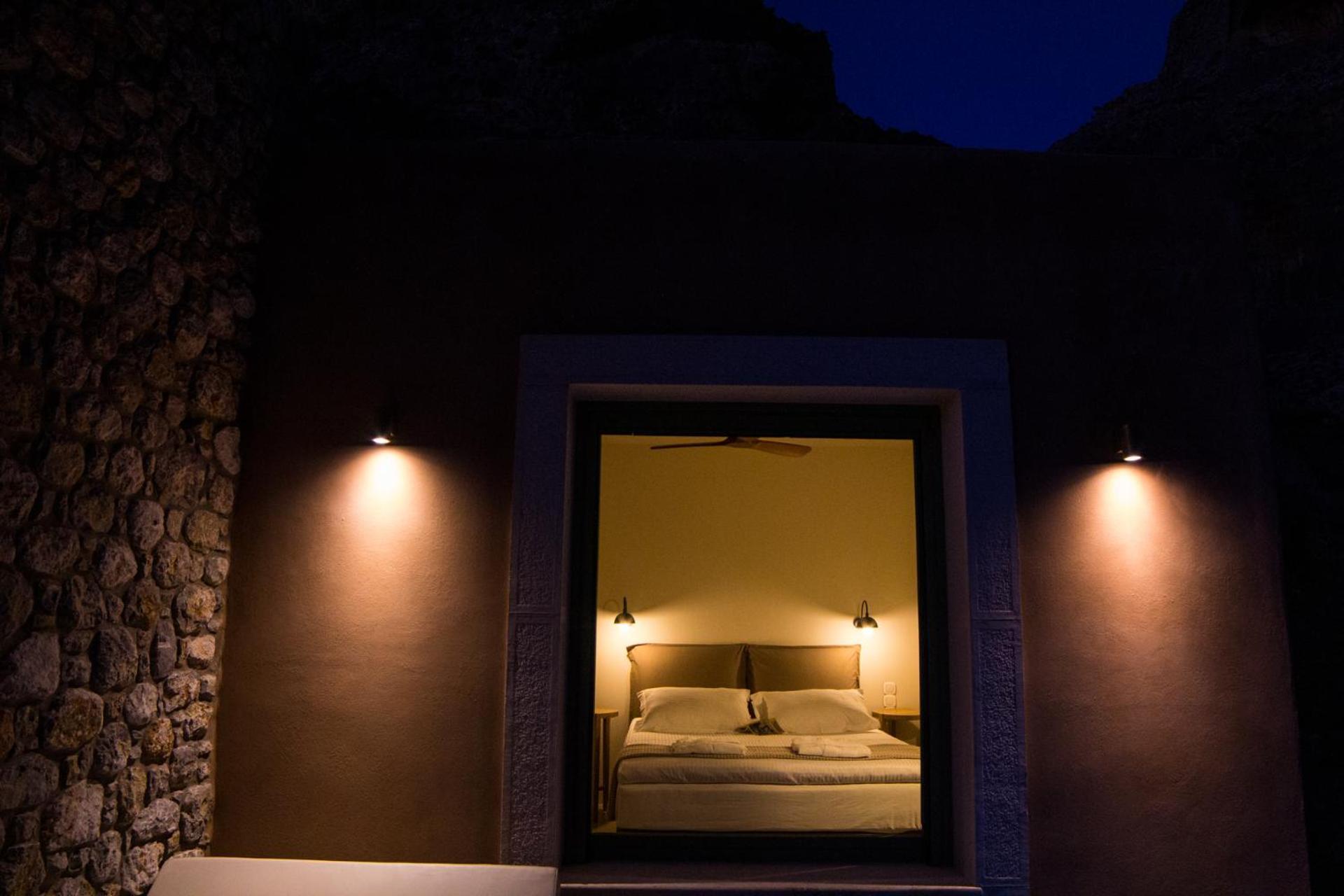 Petra Boutique Villas Arginonda Rum bild