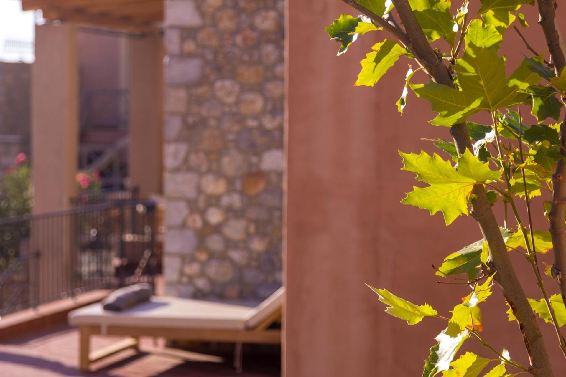 Petra Boutique Villas Arginonda Rum bild