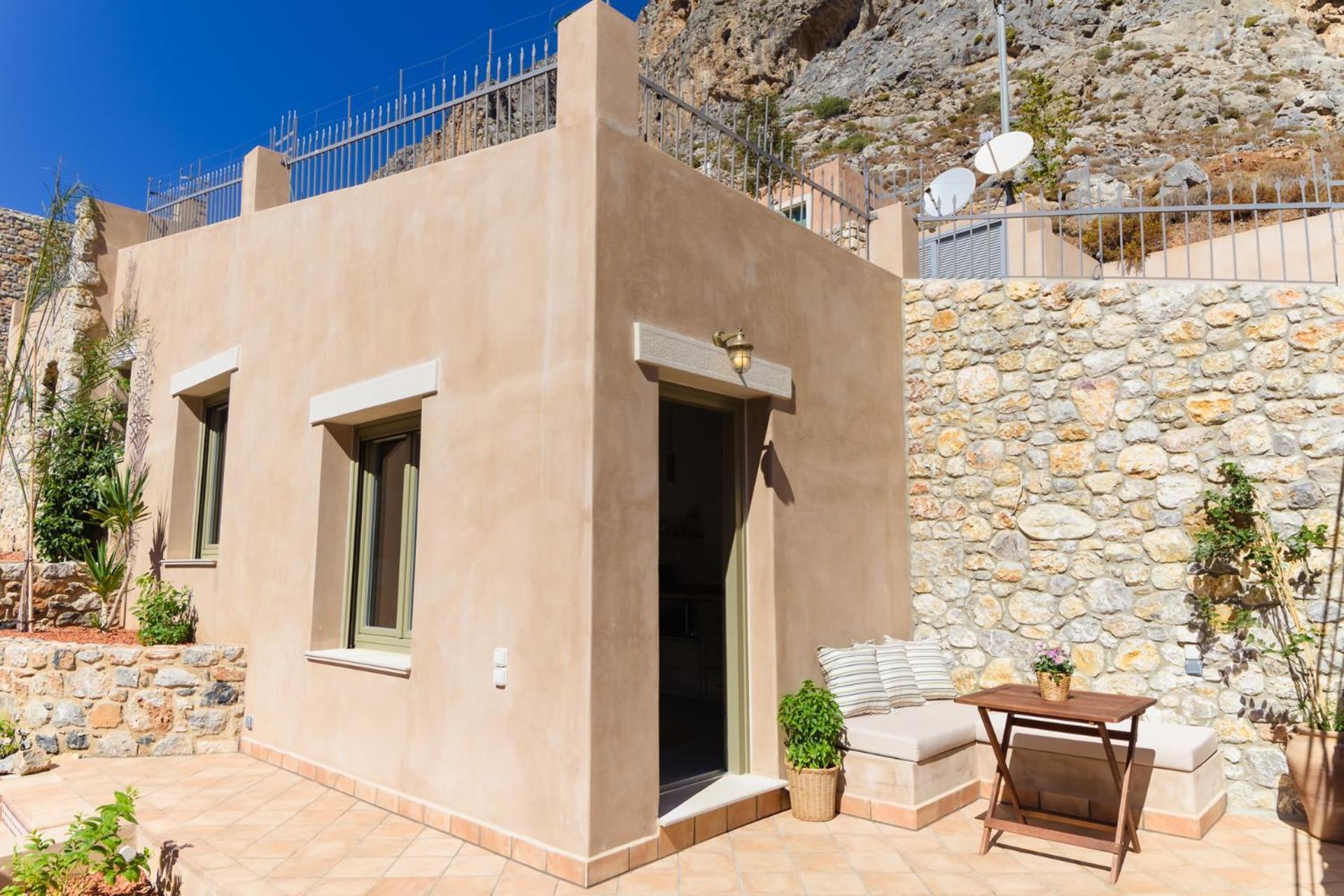 Petra Boutique Villas Arginonda Rum bild